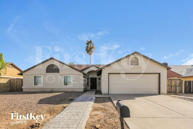 5241 W Barbara Ave in Glendale, AZ - Building Photo - Building Photo