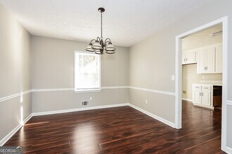 16 Fairfield Way SW in Cartersville, GA - Building Photo - Building Photo