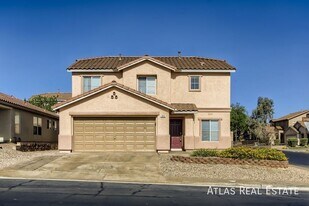 189 Carlsbad Caverns St in Henderson, NV - Building Photo