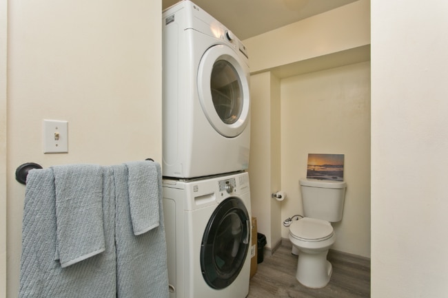 property at 98-719-719 Iho Pl