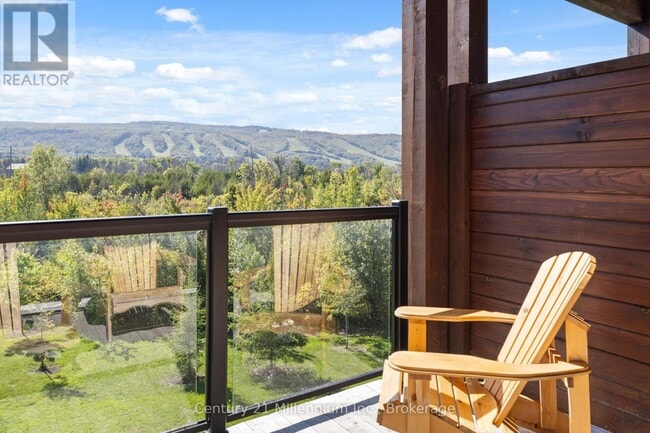 property at 20 Beckwith Ln