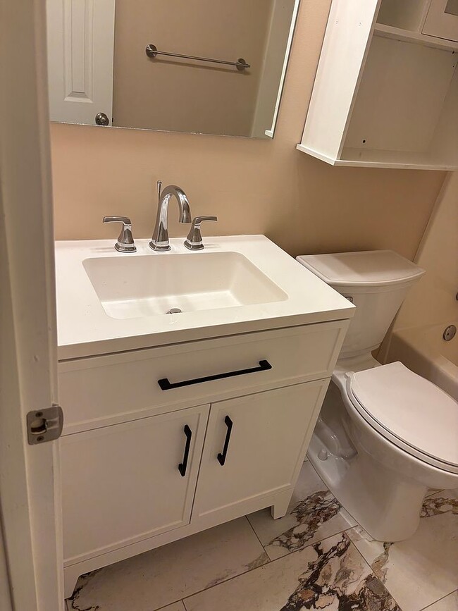 6205 Lynnfield Rd in Horn Lake, MS - Building Photo - Building Photo