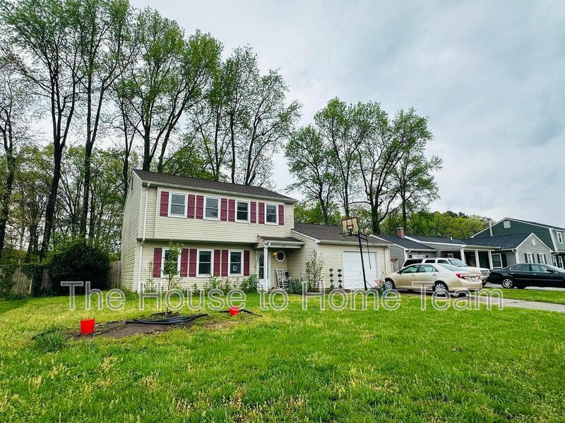 103 Fairmont Dr in Hampton, VA - Building Photo