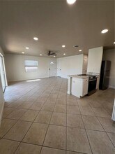 137 175th Terrace Dr E in Redington Shores, FL - Building Photo - Building Photo