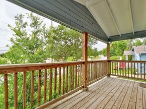 1422 Webberville Rd in Austin, TX - Building Photo - Building Photo