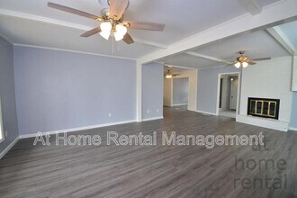 3821 S 93rd E Ave in Tulsa, OK - Building Photo - Building Photo