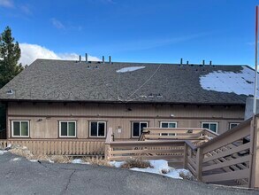 261 Quaking Aspen Ln in Stateline, NV - Building Photo - Building Photo