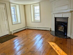 14 Sandbrook Headquarters Rd in Stockton, NJ - Building Photo - Building Photo