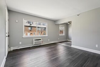 227 Washington Ave in Gloucester Township, NJ - Building Photo - Building Photo