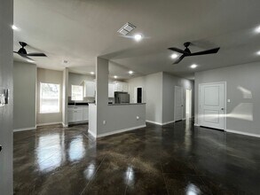 705 Cr 326 in Lindale, TX - Building Photo - Building Photo