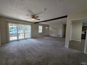 4925 La Ceiba Dr in Pensacola, FL - Building Photo - Building Photo