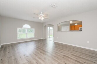6300 Tabogi Trail in Wesley Chapel, FL - Building Photo - Building Photo