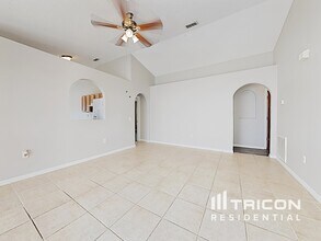 6315 Tabogi Trail in Wesley Chapel, FL - Building Photo - Building Photo