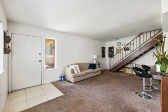 72632 Raven Rd in Palm Desert, CA - Building Photo - Building Photo