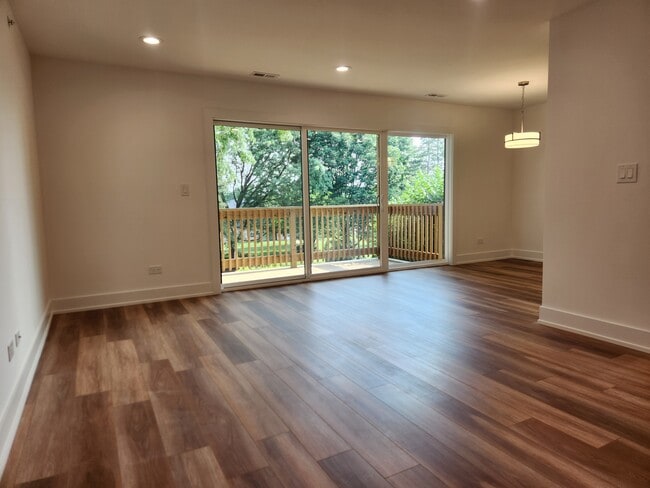 915 S Ct of Shorewood in Vernon Hills, IL - Building Photo - Building Photo