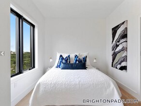 50 Leo M Birmingham Pkwy, Unit 602 in Boston, MA - Building Photo - Building Photo