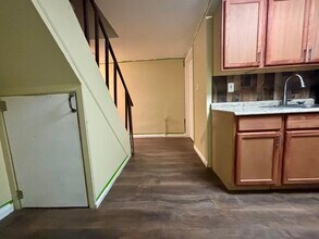 6043 Wister St, Unit 2F in Philadelphia, PA - Building Photo - Building Photo