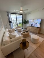 520 W 79th St, Unit C1 in Hialeah, FL - Building Photo