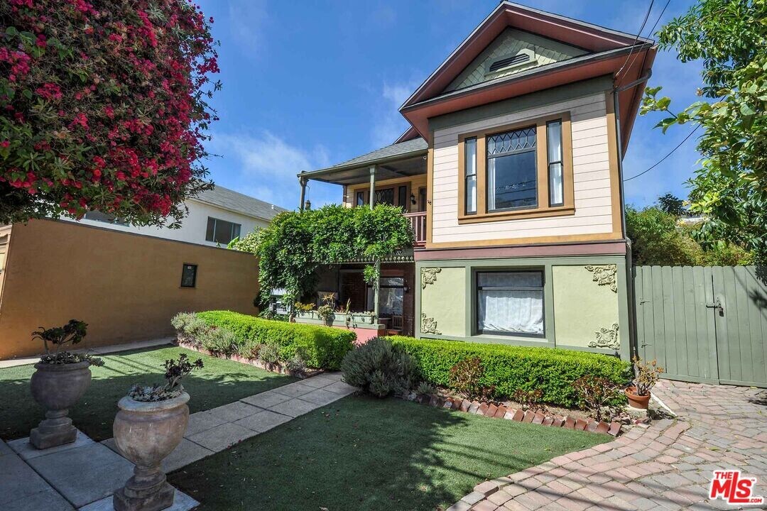 2315 2nd St in Santa Monica, CA - Building Photo