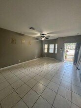 13492 Old Englishtown Rd in Wellington, FL - Building Photo - Building Photo