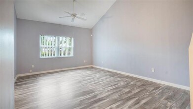 9800 NW 19th Pl in Sunrise, FL - Building Photo - Building Photo