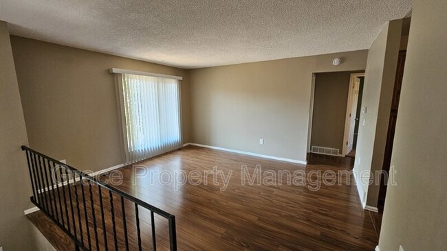 3234 S Dudley St in Lakewood, CO - Building Photo - Building Photo