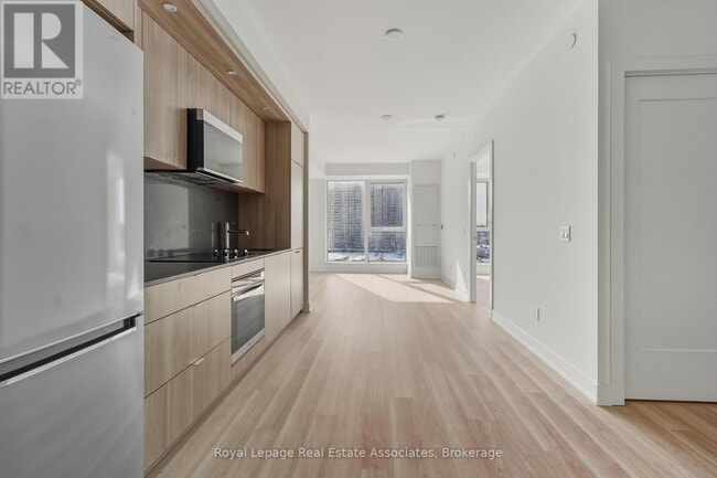 property at 25 Cordova Ave