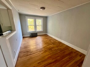 413 Hammond St, Unit 6 in Bangor, ME - Building Photo - Building Photo