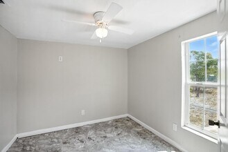 804 Illinois St in Robstown, TX - Building Photo - Building Photo