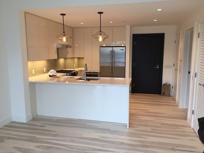 32 Traveler St in Boston, MA - Building Photo - Building Photo