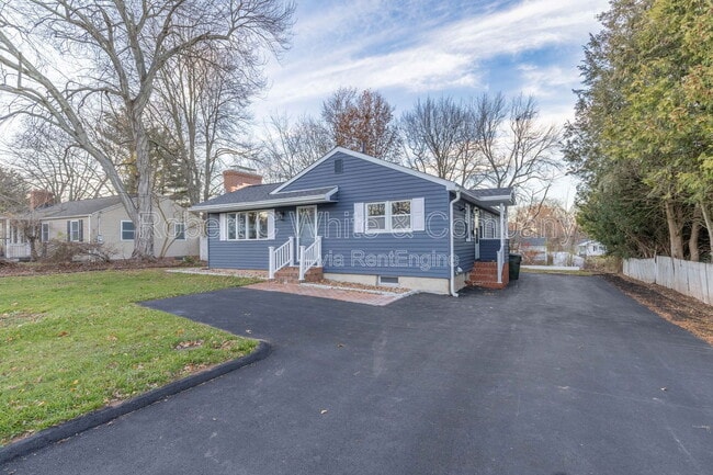 property at 287 Prospect St