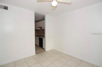 2332 Huntington Green Ct in Orlando, FL - Building Photo - Building Photo