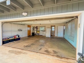 195 Inia Pl in Kula, HI - Building Photo - Building Photo