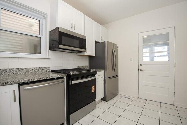 3834 N Hermitage Ave in Chicago, IL - Building Photo - Building Photo