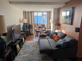 454 Namahana St, Unit 8## in Honolulu, HI - Building Photo