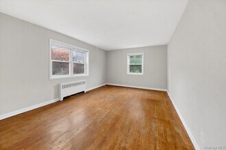 320 S Broadway in Tarrytown, NY - Building Photo - Building Photo