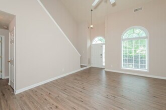 110 Providence Way in Dallas, GA - Building Photo - Building Photo
