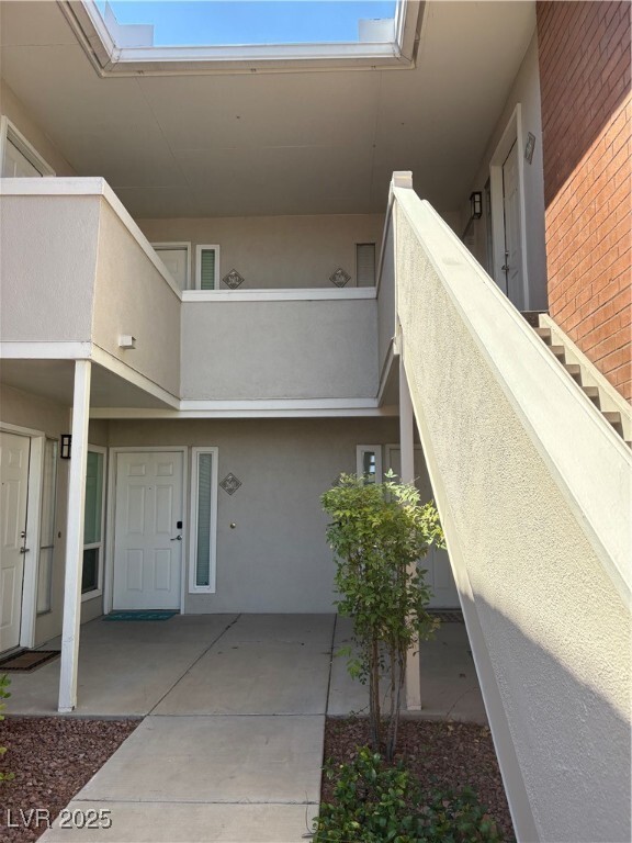 property at 2891 Geary Pl
