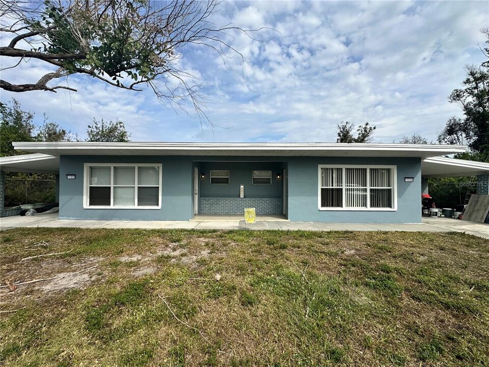 11330 6TH Ave in Punta Gorda, FL - Building Photo