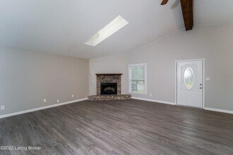 507 Fergusson Fife Ave in Louisville, KY - Building Photo - Building Photo