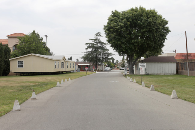 Western Mobile Home Village in Riverside, CA - Building Photo - Building Photo