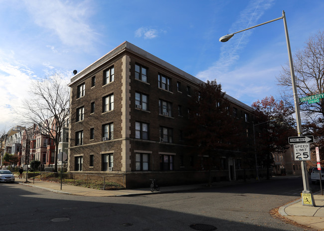 1460 Euclid St NW in Washington, DC - Building Photo - Building Photo