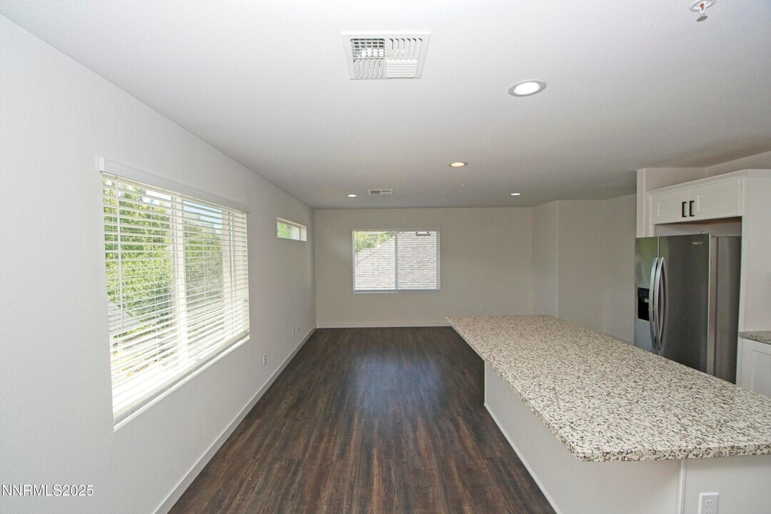 626 Valley Rd in Reno, NV - Building Photo