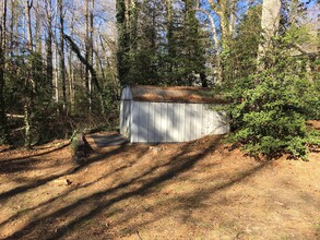 48 N Rowe Rd in Hendersonville, NC - Building Photo - Building Photo