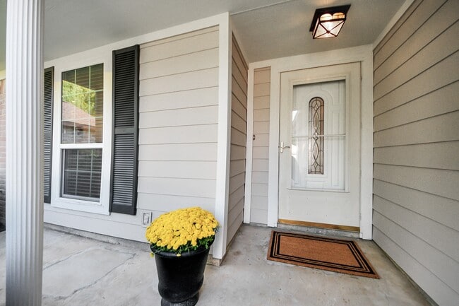 2506 Lively Ln in Sugar Land, TX - Building Photo - Building Photo