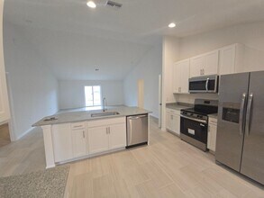 4447 Mindello St in Sebring, FL - Building Photo - Building Photo