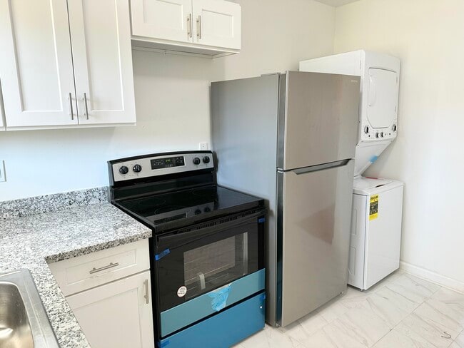 1157 S 15th St, Unit 3