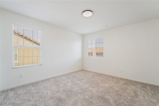 3734 Battipaglia Ave in Henderson, NV - Foto de edificio - Building Photo