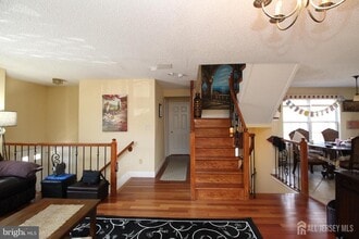 9 Halstead Pl in Princeton, NJ - Building Photo - Building Photo
