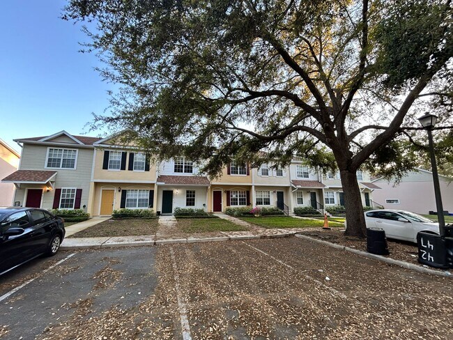 property at 4251 Plantation Cove Dr